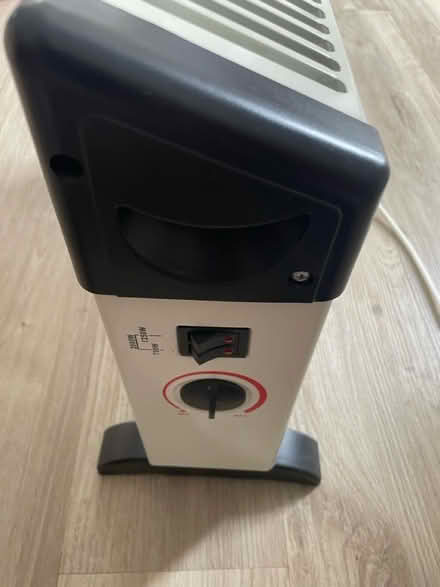 Photo of free Electric Plug in Heater (NG3 Mapperley / Arnold) #2