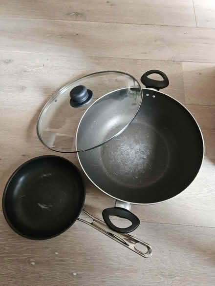 Photo of free Wok, pan (E20BA) #1