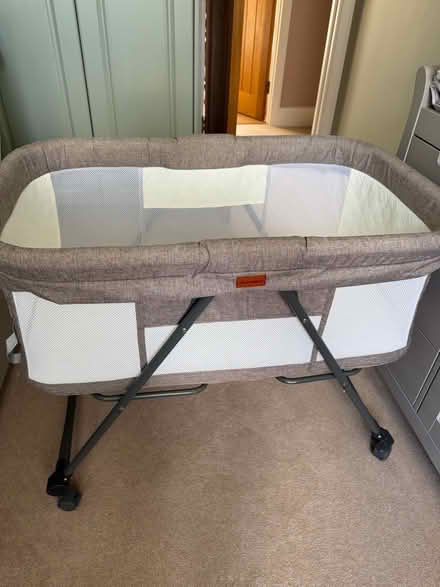 Photo of free Baby Cot (Cambrian Gate TW10) #1