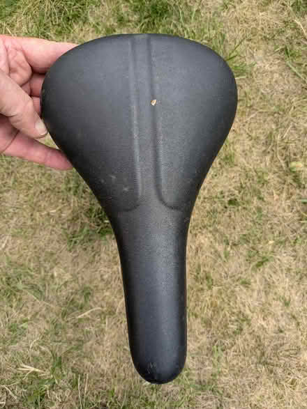 Photo of free Bike saddle with seatpost (Golden Triangle NR2) #1