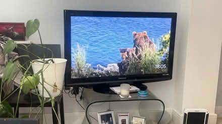 Photo of free Panasonic 40 inch TV (154 Goswell road EC1V) #1