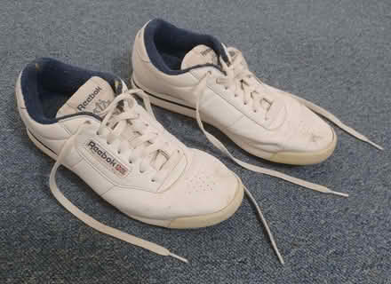 Photo of free Pair of white Reebok Ladies' casual shoes - size 6 (Primrose LA1) #1