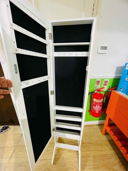Photo of free Mirror with shelves (Se279) #2