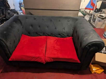 Photo of free Love seat sofa (CV34 Warwick) #1