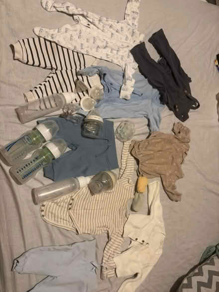 Photo of free Clothes & Pampers (IG3 8EX) #2