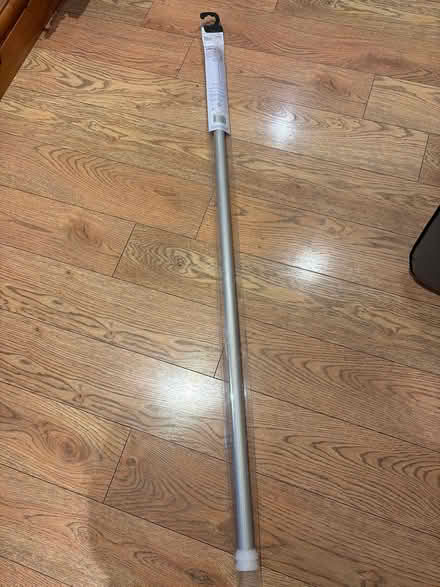 Photo of free New extendable shower rail (Llanbadarn fawr LD1) #2