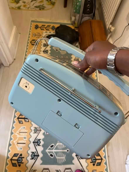 Photo of free Vintage Akai Radio (Norwood SE27) #2