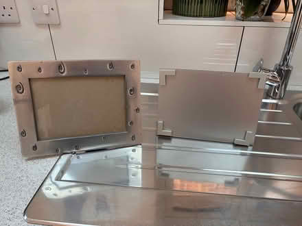 Photo of free 2 photo frames (HP1) #1