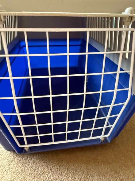 Photo of free Cat / Dog / small animal carrier (Middleyard GL5) #3