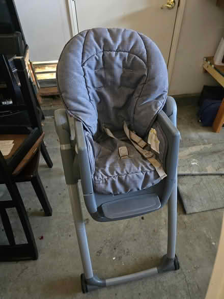 Photo of free High chair, Excellent shape (West Murrieta) #1