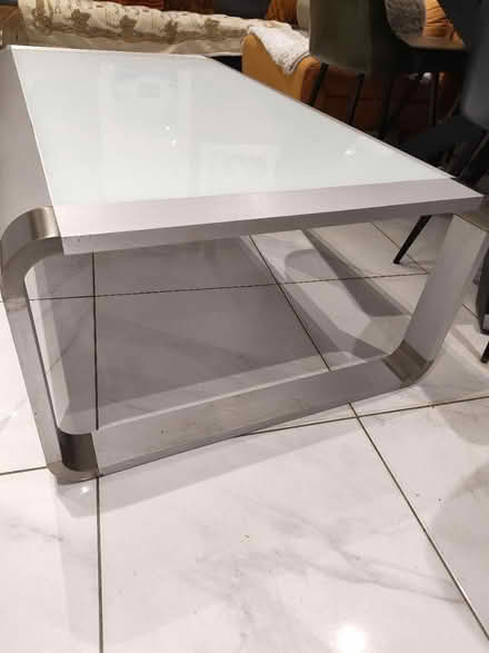 Photo of free Large coffee table (Leeds LS8) #1
