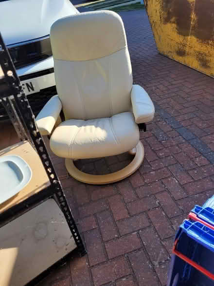 Photo of free Swivel Chair. (Sleaford NG34) #2