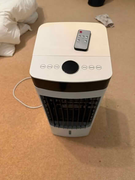 Photo of free Portable fan with water cooling (bognor regis PO22) #1