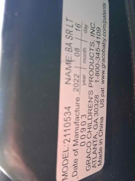Photo of free Graco Car Seat & Base (Media Borough) #3