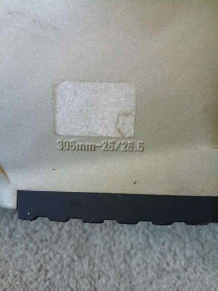 Photo of free Ski boots (South Mimms EN6) #2