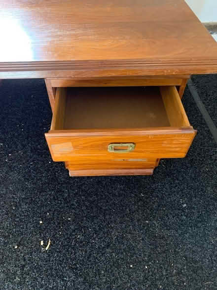 Photo of free Desk (Desk location RG17) #4