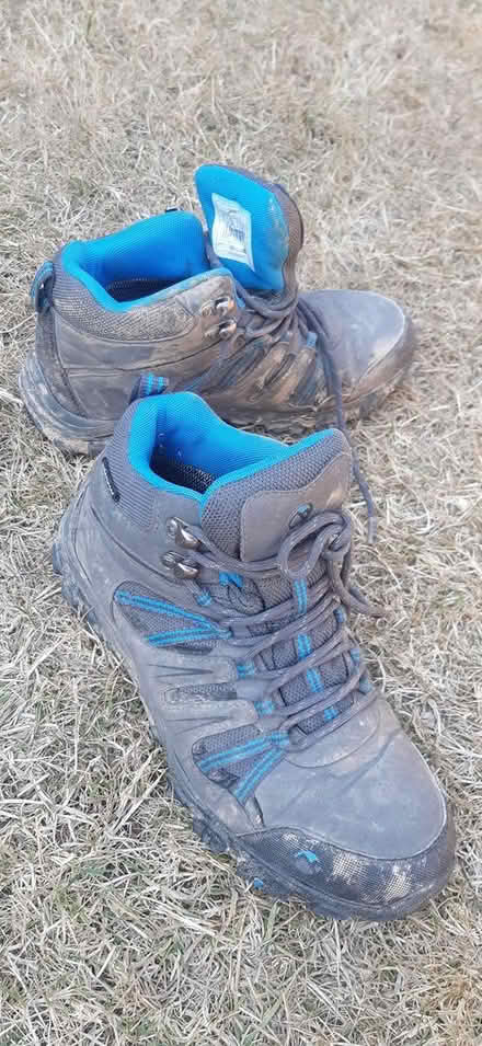 Photo of free Waterproof size 5 walking boots (Aldingbourne PO20) #2