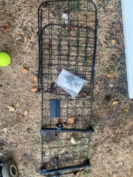 Photo of free Sakura dog grid for car (Littlemore OX4) #1