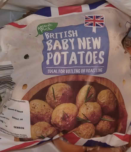 Photo of free Baby New Potatoes (Levenshulme M19) #1