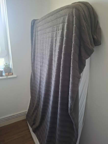 Photo of free Throw and cushions (Southwark SE1) #1