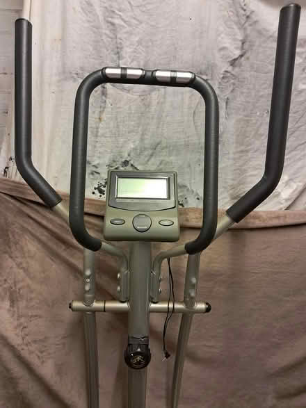 Photo of free Cross Trainer (Reading RG4) #2