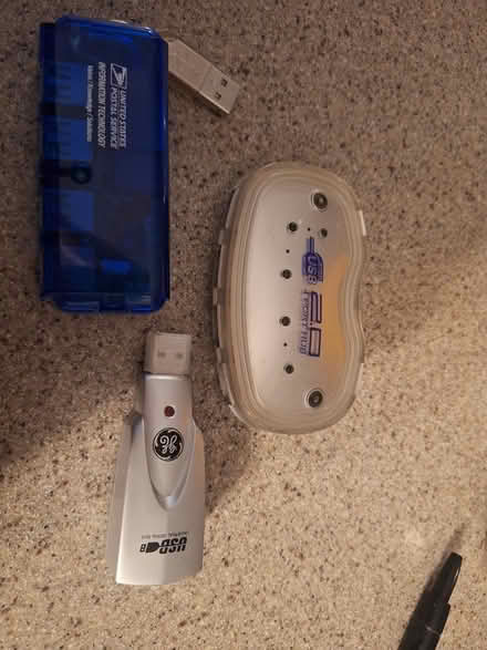 Photo of free USB Expanders (Holly Springs, on Fuquay side) #1