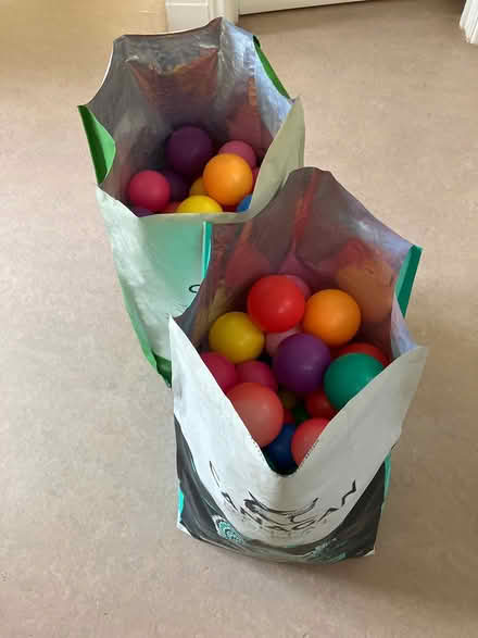 Photo of free Large bags of light plastic balls (Hove BN3) #1