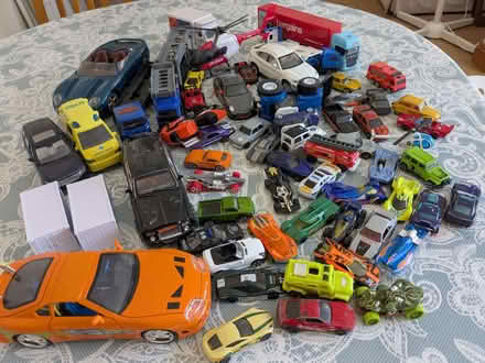 Photo of free Box of assorted toy vehicles (Barming Heath ME16) #2