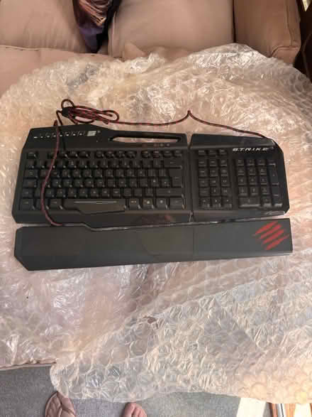 Photo of free Gaming keyboard (UpperHale GU9) #1
