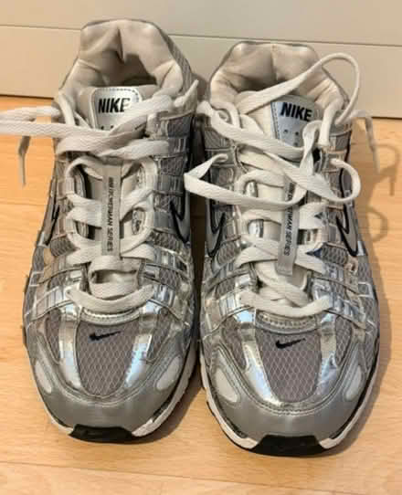 Photo of free Nike trainers (Ashburton SE25) #1
