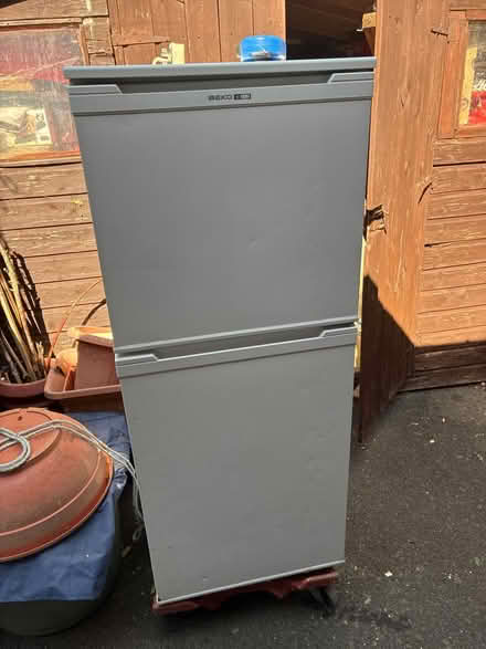 Photo of free Below fridge freezer (aylesbury HP19) #1