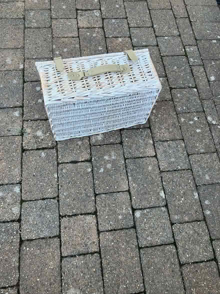 Photo of free Small picnic hamper (Hove BN3) #1