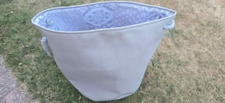 Photo of free Laundry bag (BH24 Ringwood) #1