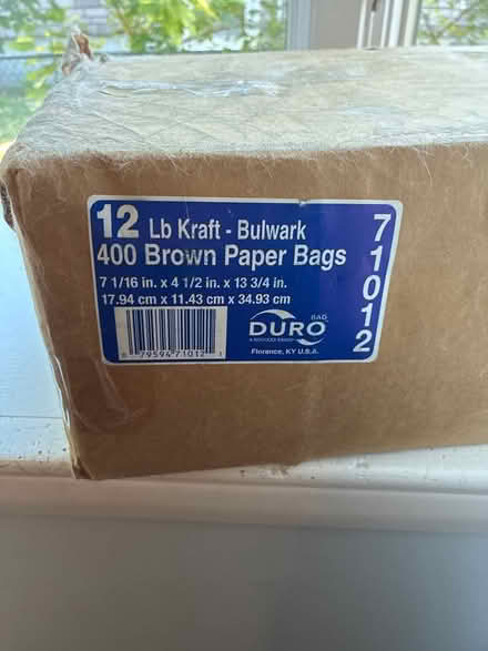 Photo of free 400 Brown Paper Bags 7x4x14” (38th St, north of Rhode Island) #1