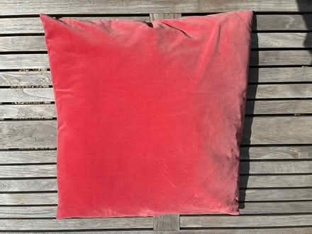 Photo of free Cushions (Oxford (near station) OX2) #2