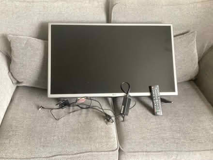 Photo of free LG 32 inch TV (Stobhill NE61) #1