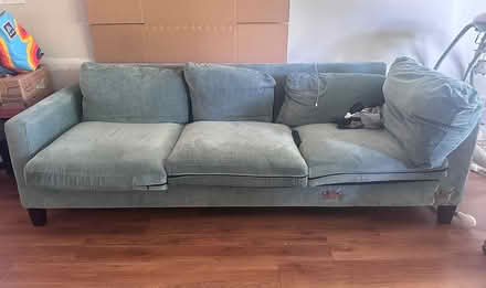 Photo of free Muebles (Estelle Rd Silver Spring) #1