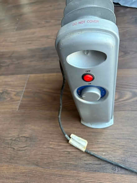 Photo of free Small metal oil filled heater (Wealdstone HA3) #2