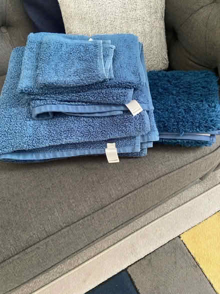 Photo of free Bath Towels ,Blue (Ware SG12) #1