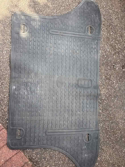 Photo of free Land Rover freelander 1 boot mat (B93 knowle) #1