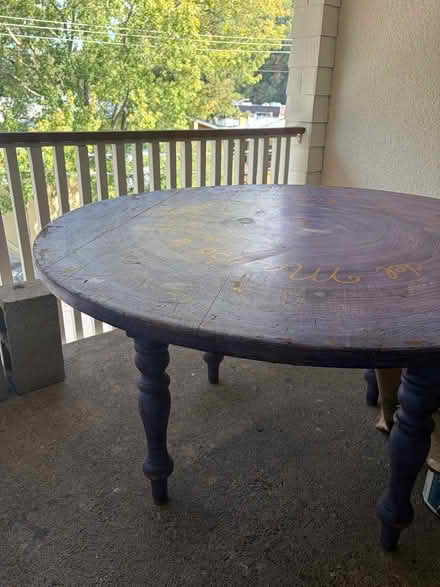 Photo of free Rustic round wooden table (San Anselmo) #1