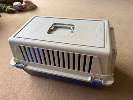 Photo of free Cat / Dog / small animal carrier (Middleyard GL5) #2