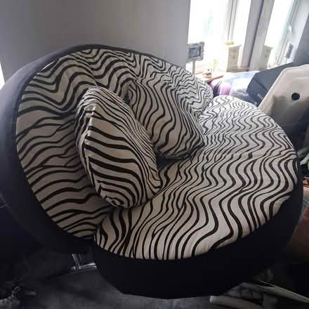 Photo of free Loveheart shape couch/bed (double) (Monkstown, Cork) #2