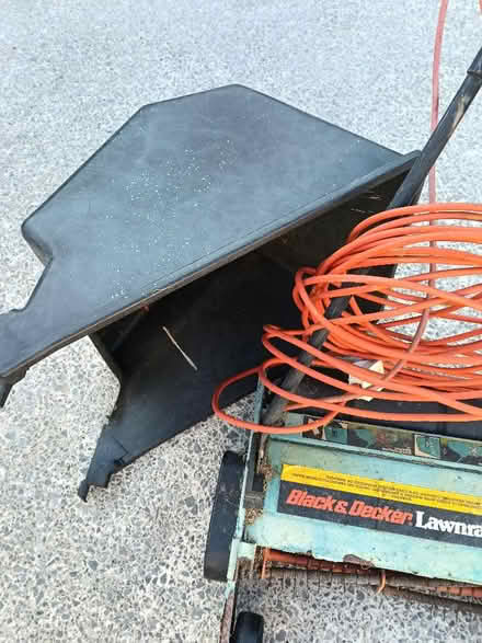 Photo of free Lawn rake (Grovesend and Waungron SA4) #4
