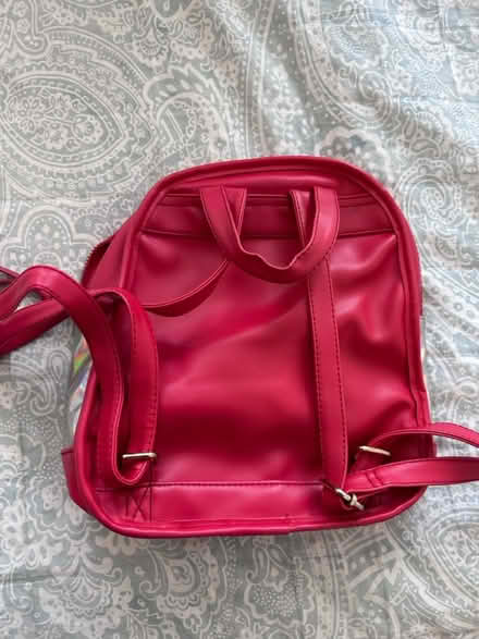 Photo of free Girls rucksack (Ha2 8pw) #3
