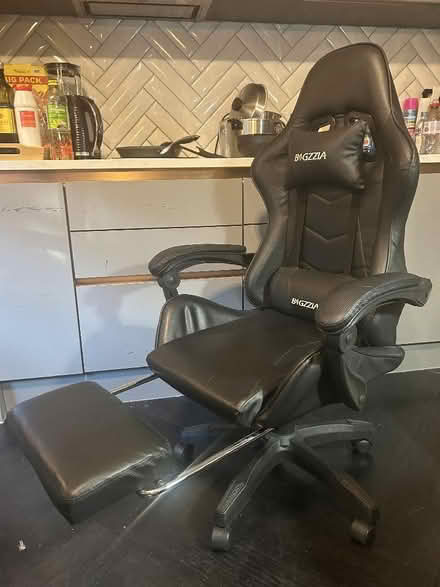 Photo of free Gaming chair (Bigzzia) (Clifton BS8) #3