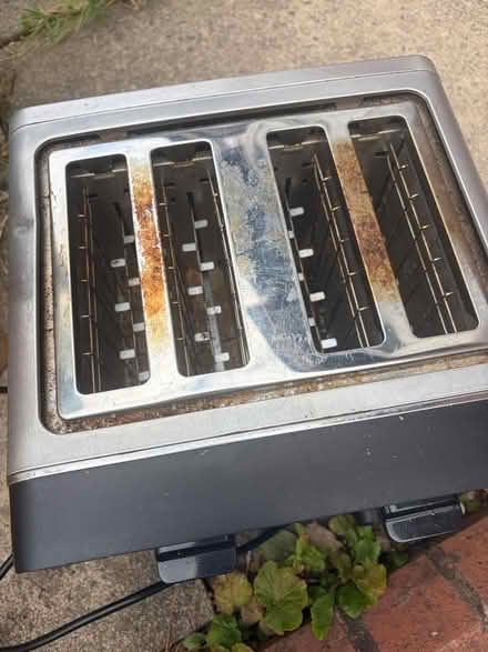 Photo of free Toaster (edgbaston B16) #2
