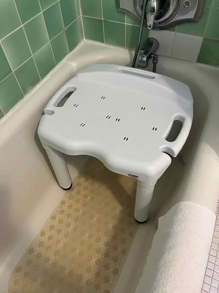 Photo of free shower chair (Ardmore) #1