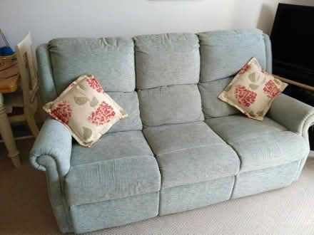 Photo of free 3 seater sofa (St. Albans AL1) #2