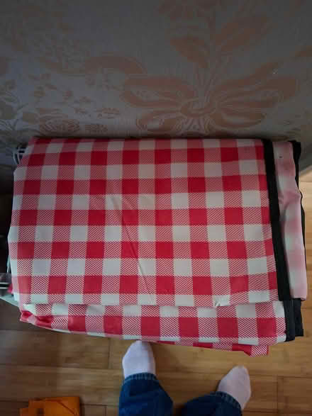 Photo of free Picnic blanket, Old Woking (Woking, GU22) #1